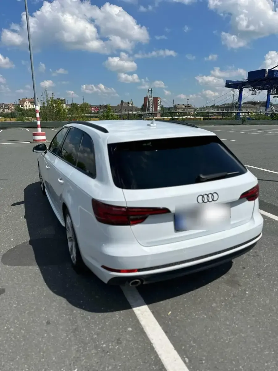 Gebraucht Audi A4 S-Line 150 PS (110 kW) 2017 Weiß Kombi