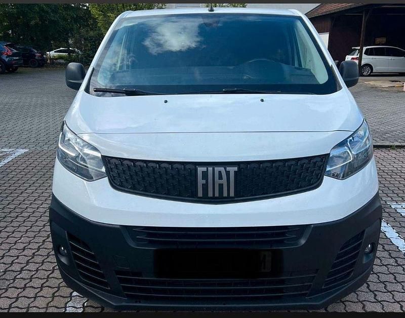 Schwarz Gebraucht 2022 Fiat Scudo Van | 13.200 € (Superpreis) - Bild 1/4
