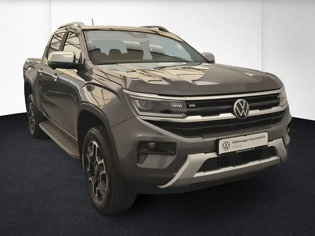 Gebraucht VW Amarok Style 241 PS (177 kW) 2024 Grau Pickup