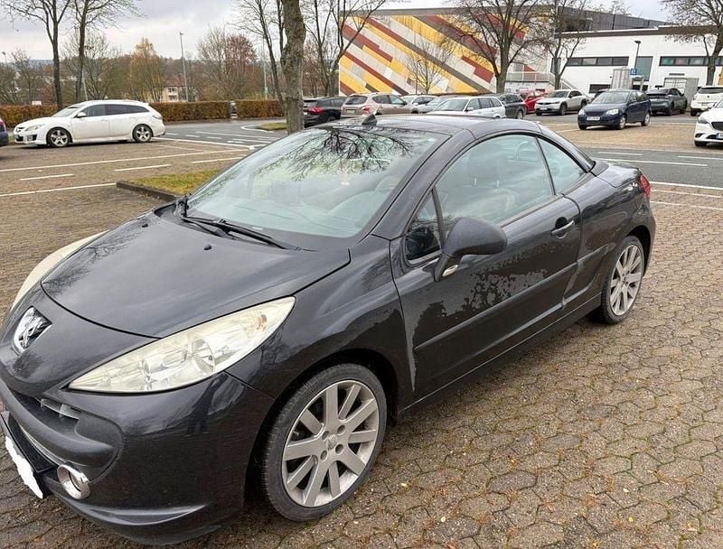Schwarz Gebraucht 2007 Peugeot 207 CC Platinum Cabrio | 2.499 € (Guter Preis) - Bild 1/4
