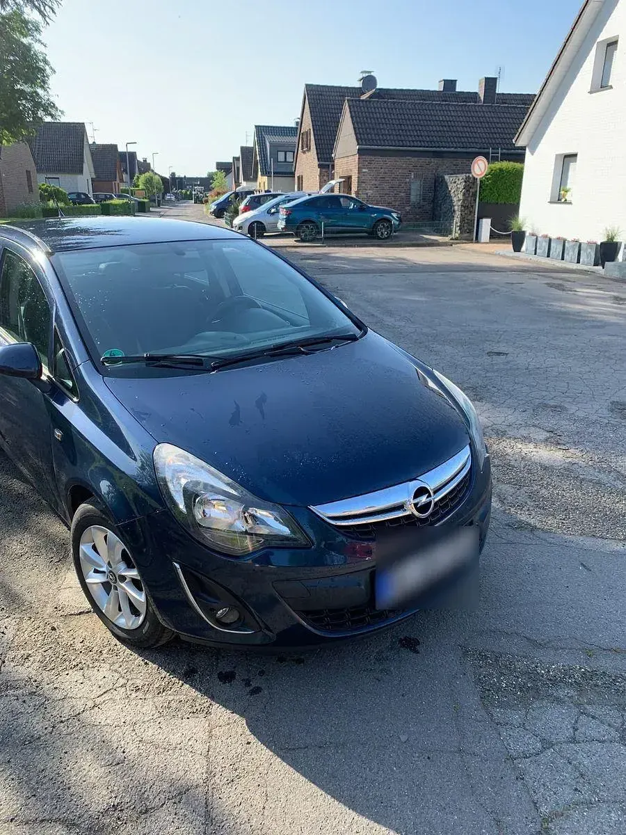 Gebraucht Opel Corsa 86 PS (63 kW) 2014 Blau Kleinwagen