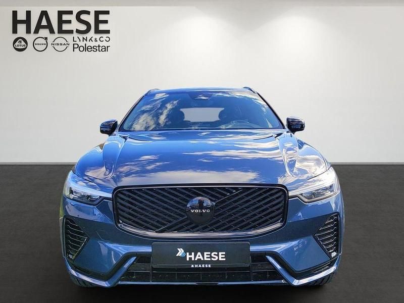 Neu Volvo XC60 Plus 455 PS (334 kW) 2025 Blau SUV