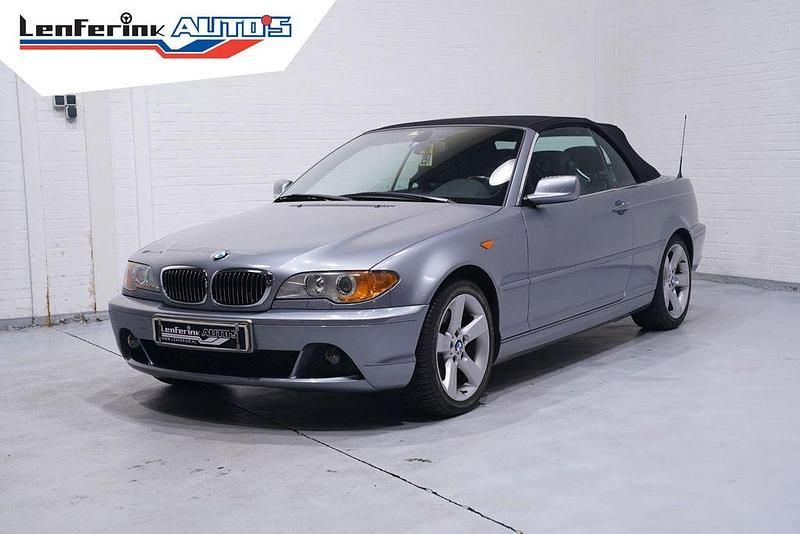 Gebraucht BMW 330 Executive 231 PS (169 kW) 2004 Grau Cabrio