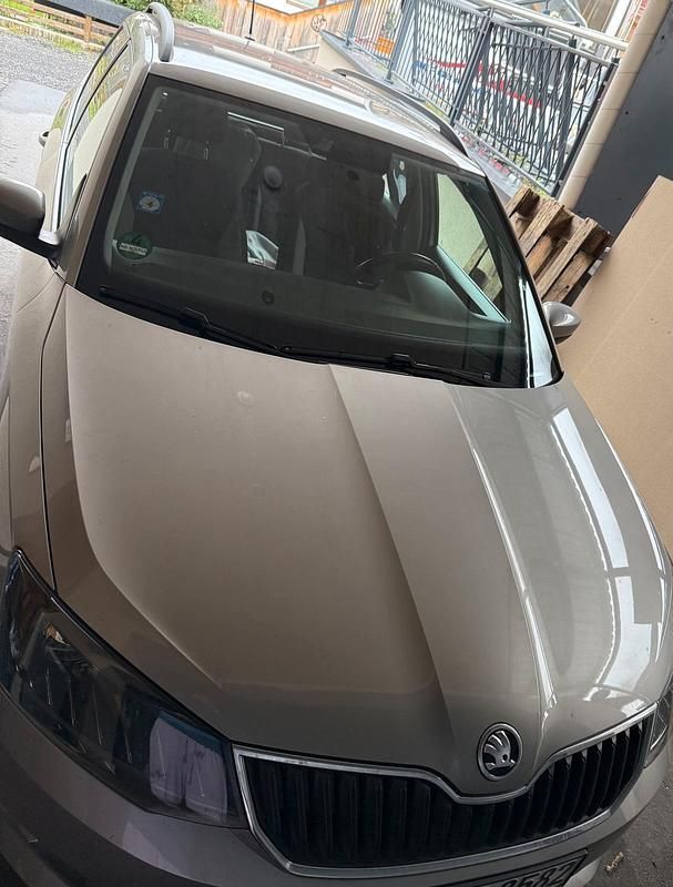 Beige Gebraucht 2018 Skoda Fabia Kombi | 6.750 € (Superpreis) - Bild 1/4