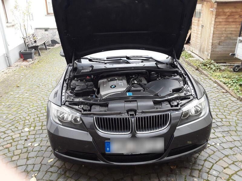 Gebraucht 2007 BMW 325 Limousine | 5.900 € - Bild 1/4