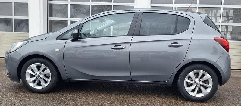 Gebraucht Opel Corsa Selective 101 PS (74 kW) 2016 Karbon silber/shiny grey (m2) Kleinwagen