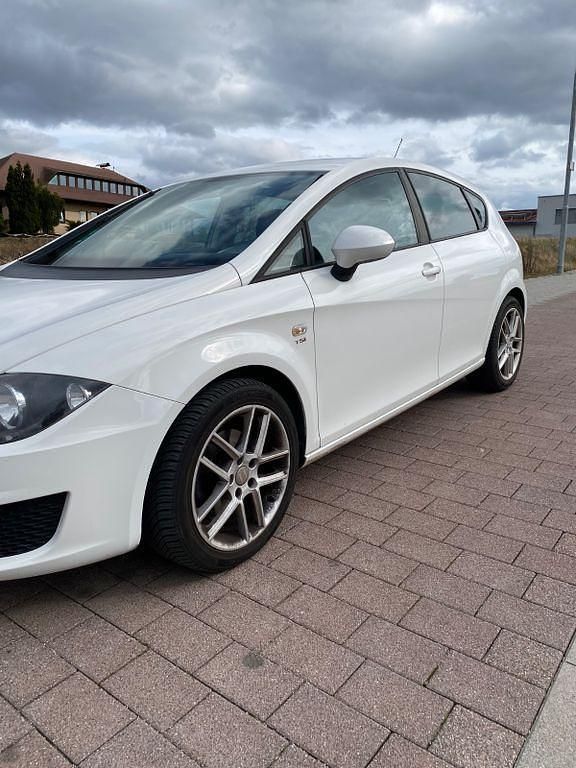 Gebraucht Seat Leon Sport 160 PS (117 kW) 2011 Weiß Kleinwagen