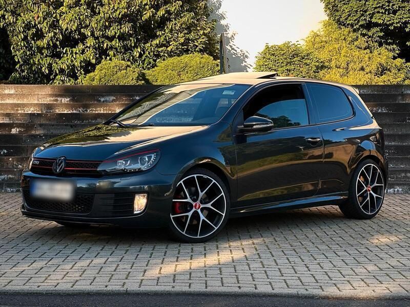 Grau Gebraucht 2013 VW Golf VI GTI Limousine | 10.450 € - Bild 1/4