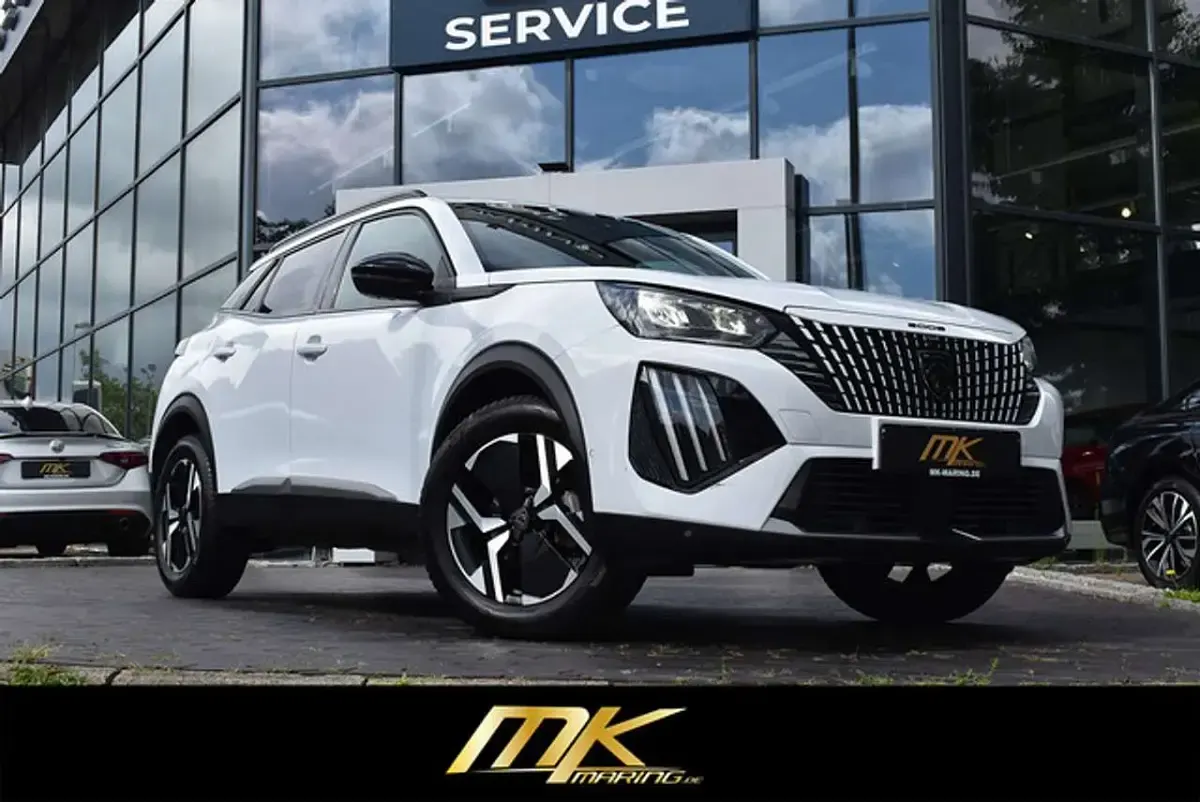 Gebraucht Peugeot 2008 Allure 131 PS (96 kW) 2024 Okenit weiß (metallic) SUV