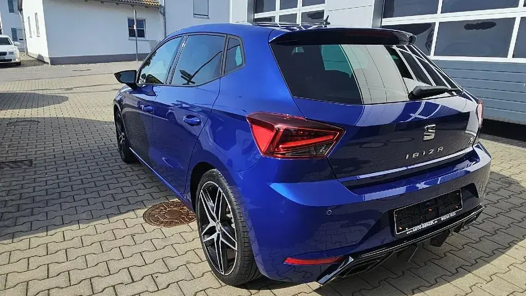 Gebraucht Seat Ibiza Beats 116 PS (85 kW) 2020 "mystery" blau Kleinwagen