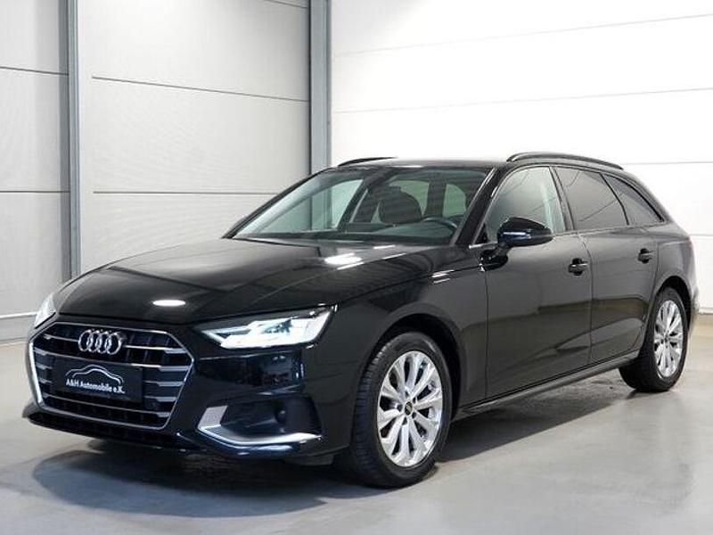 Gebraucht Audi A4 Advanced Plus 163 PS (119 kW) 2022 Mythosschwarz (metallic) Kombi