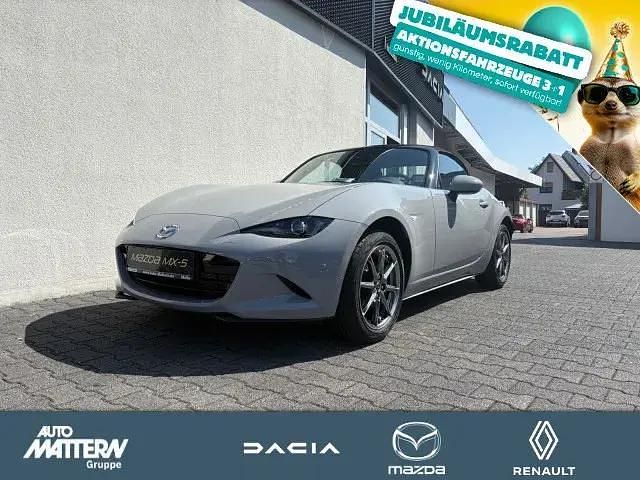 Neu Mazda MX5 Exclusive-Line 96 PS (70 kW) 2025 Grau Cabrio