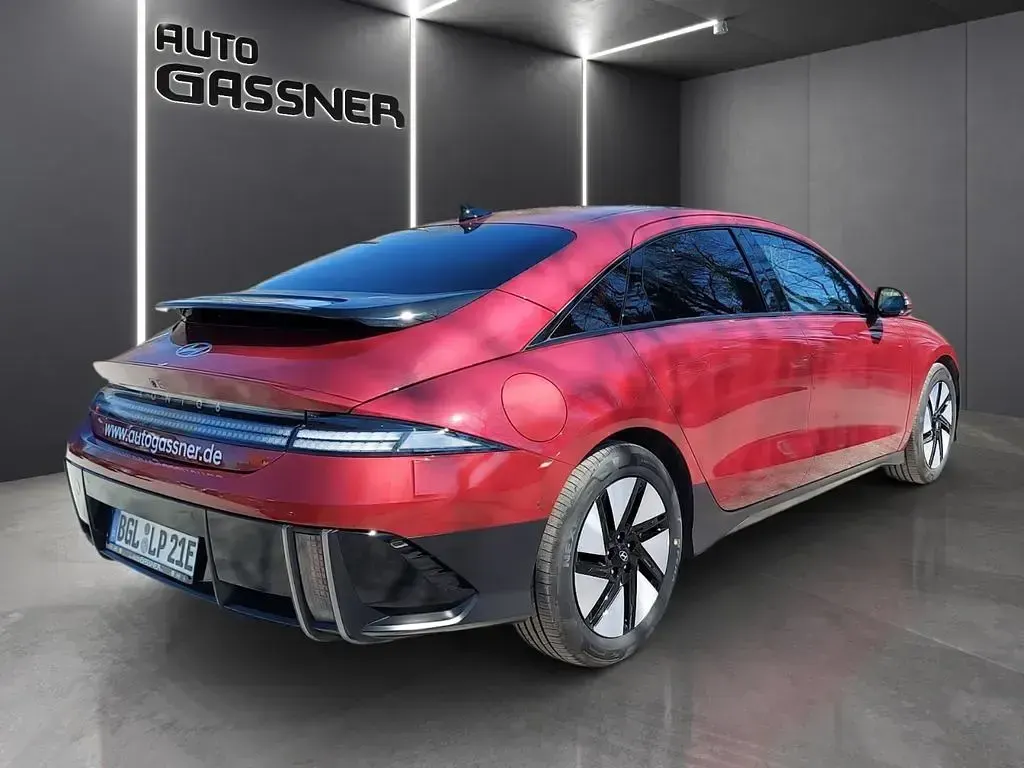 Gebraucht Hyundai Ioniq 6 Techniq 167 kW (228 PS) 2024 Rot Limousine