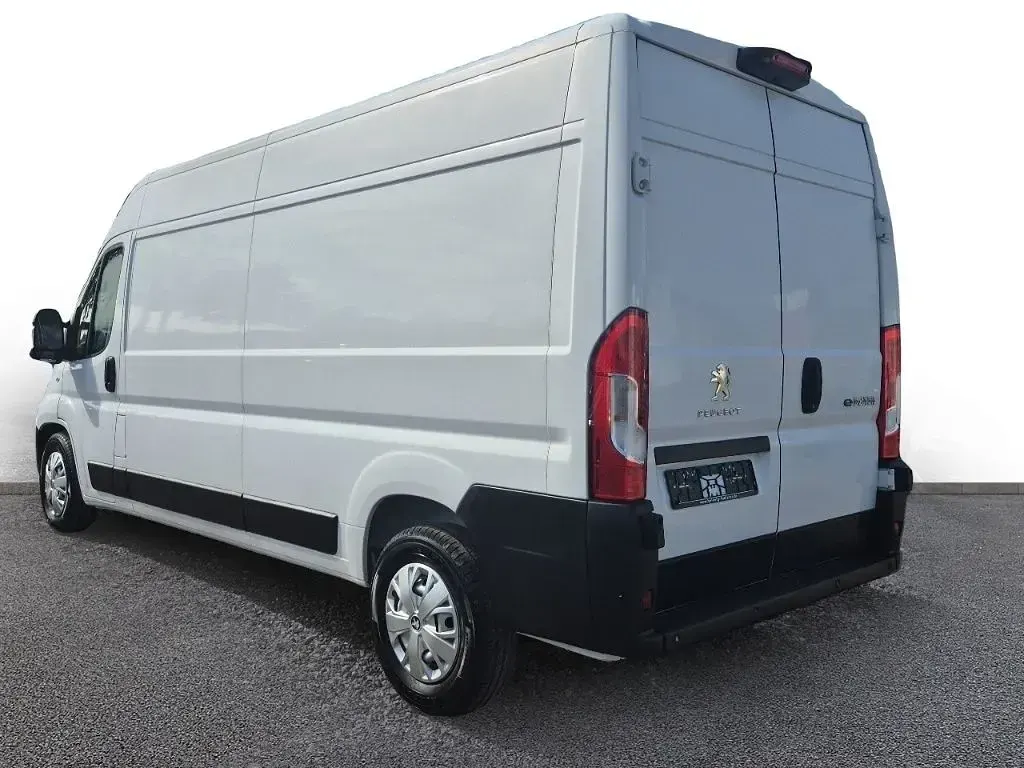 Neu Peugeot Boxer Premium 100 kW (136 PS) 2025 Weiß Van