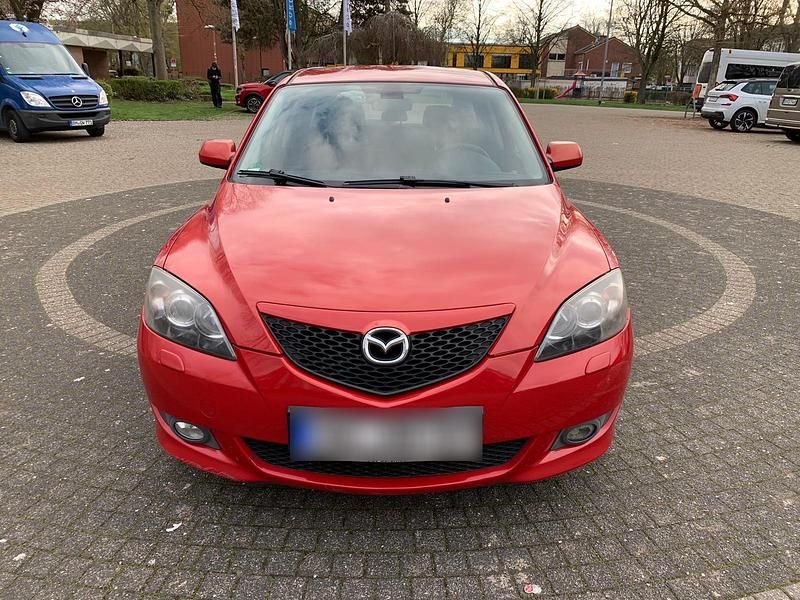 Gebraucht Mazda 3 Inclusive 150 PS (110 kW) 2004 Rot Limousine