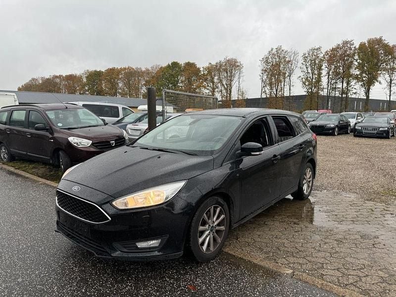 Gebraucht 2015 Ford Focus Business Edition Limousine | 1.499 € (Fairer Preis) - Bild 1/4