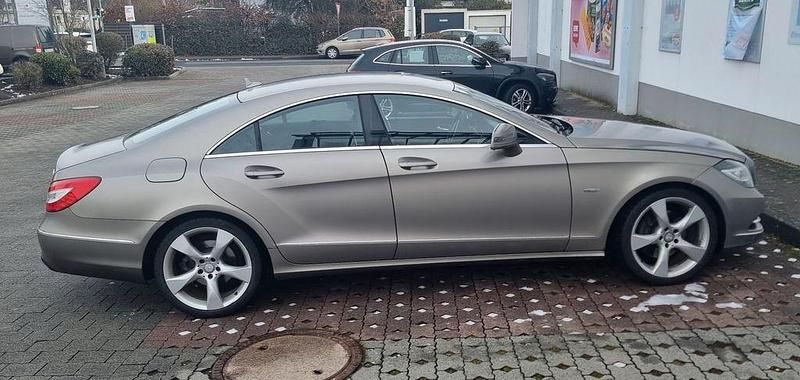 Gebraucht Mercedes CLS350 265 PS (194 kW) 2011 Beige Coupé