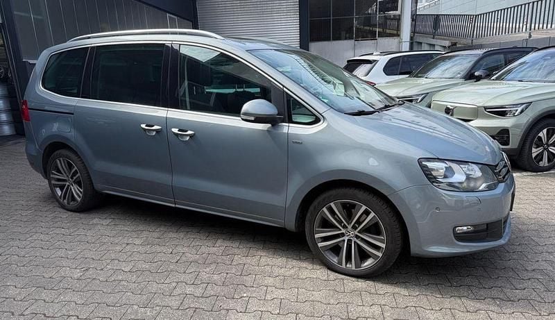 Gebraucht VW Sharan Life 177 PS (130 kW) 2013 Grau Van / Kleinbus