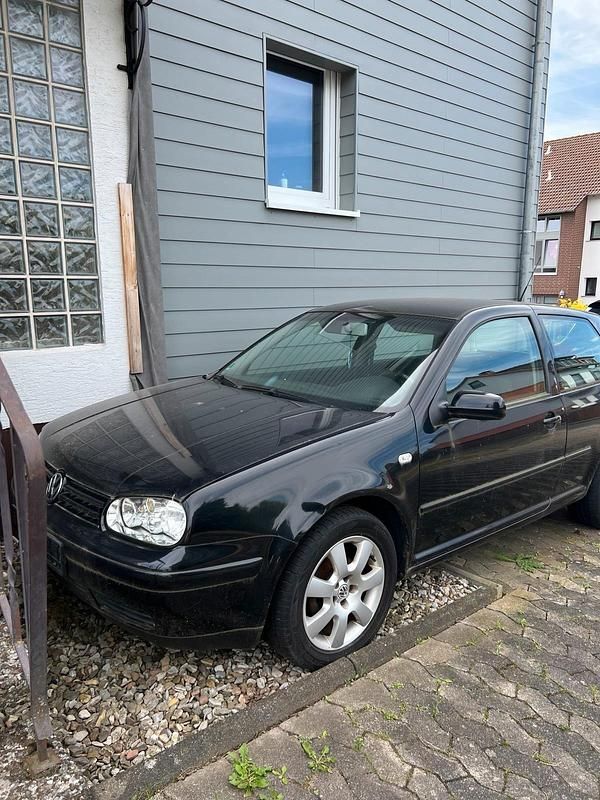 Schwarz Gebraucht 2003 VW Golf IV Pacific | 550 € (Superpreis) - Bild 1/3