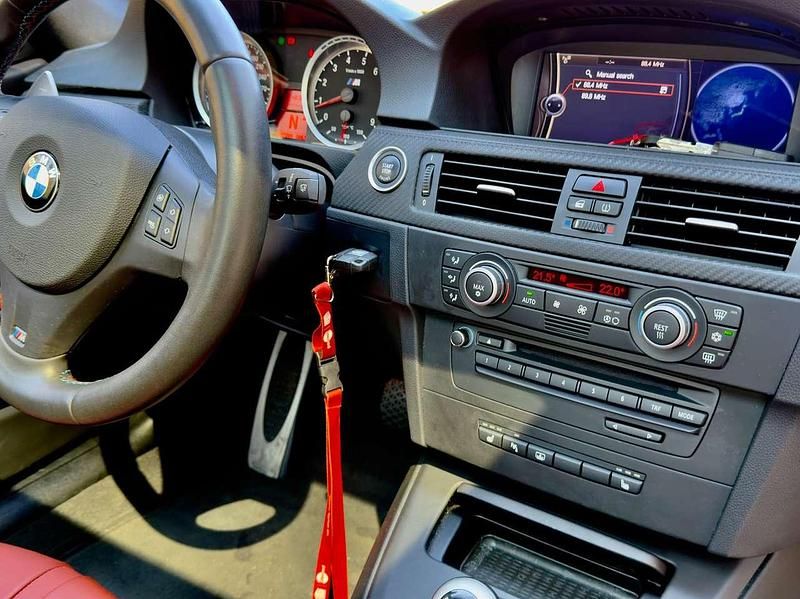 Second-hand BMW M3 420 CP (308 kW) 2009 Negru Berlinǎ