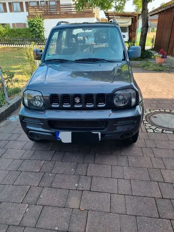 Gebraucht Suzuki Jimny 86 PS (63 kW) 2010 Grau SUV