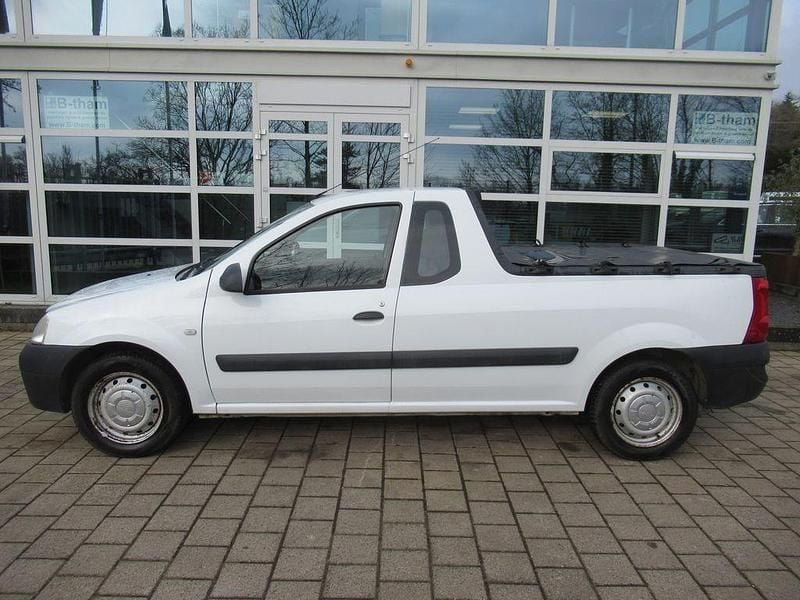 Gebraucht Dacia Pick up 84 PS (61 kW) 2011 Weiß Abholung