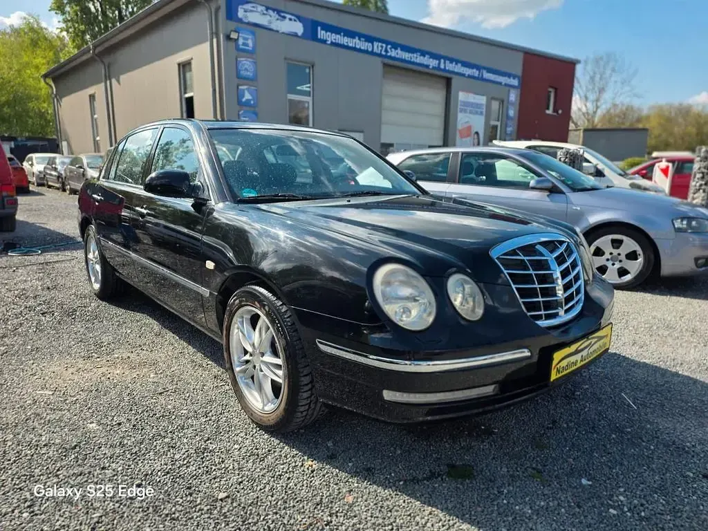 Gebraucht Kia Opirus Basis 203 PS (149 kW) 2005 Schwarz Limousine