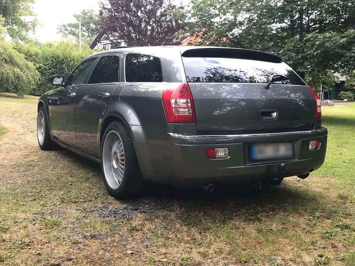 Gebraucht Chrysler 300C 218 PS (160 kW) 2007 Grau Kombi