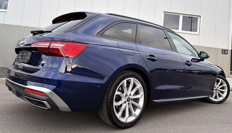 Gebraucht Audi A4 S-Line 204 PS (150 kW) 2021 Blau Limousine
