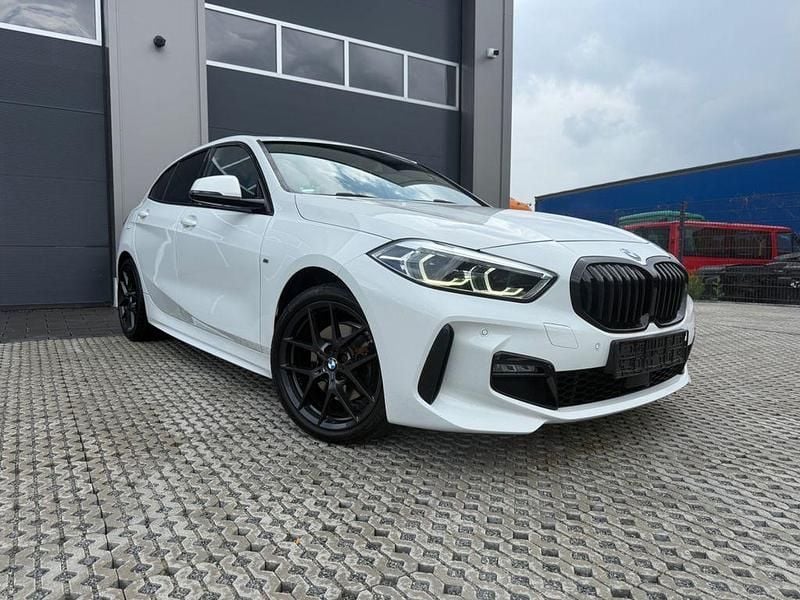 Weiß Gebraucht 2019 BMW 118 M Sport Kleinwagen | 17.500 € (Fairer Preis) - Bild 1/4