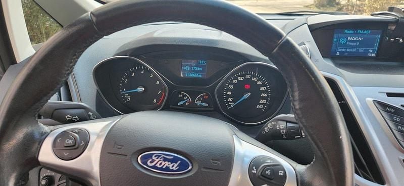 Gebraucht Ford Grand C-Max 101 PS (74 kW) 2014 Silber Van / Kleinbus