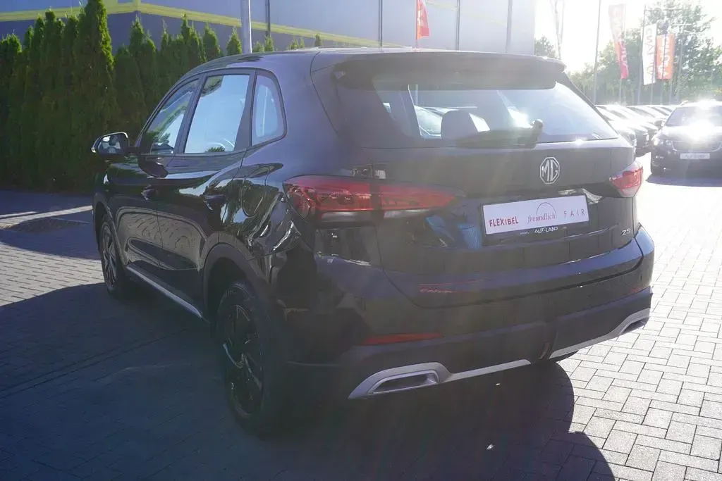 Neu MG ZS 116 PS (85 kW) 2026 Schwarz SUV