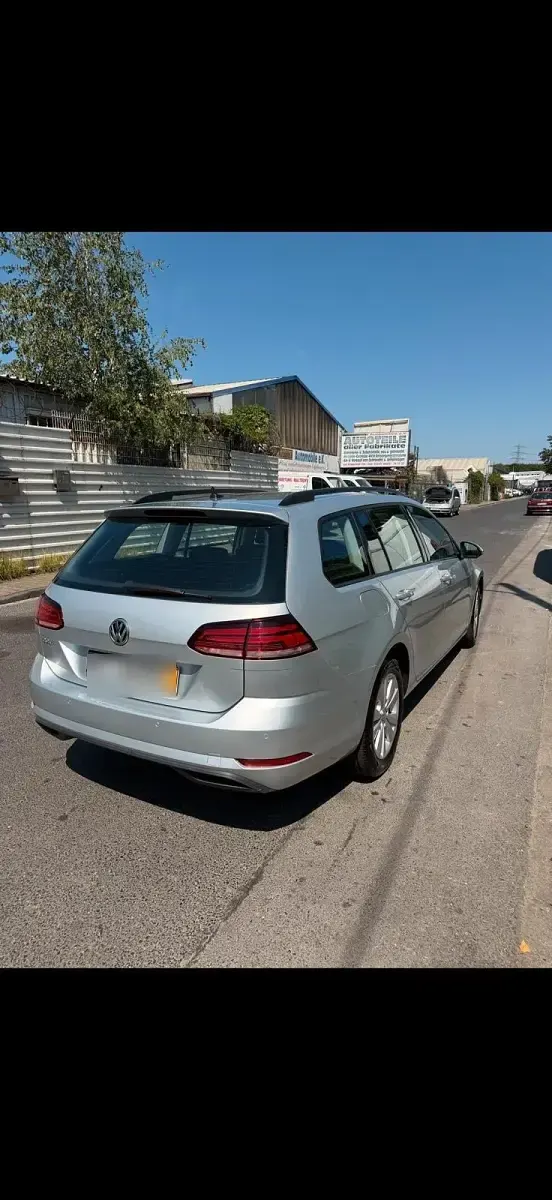 Gebraucht VW Golf VII 116 PS (85 kW) 2018 Kombi