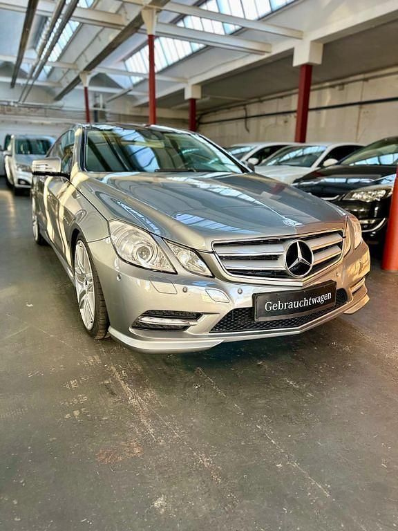 Gebraucht Mercedes E500 AMG 408 PS (300 kW) 2012 Grau Coupé