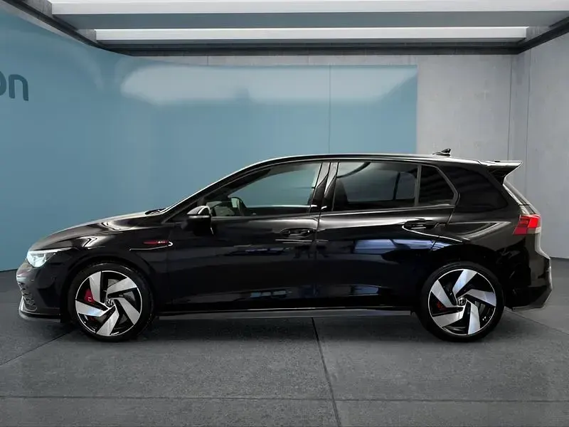 Gebraucht VW Golf VIII GTI 300 PS (220 kW) 2023 Schwarz Kleinwagen