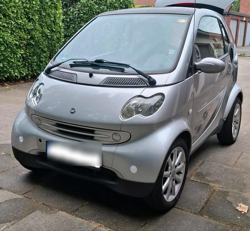 Silber Gebraucht 2006 Smart ForTwo Coupé Kleinwagen | 1.450 € (Superpreis) - Bild 1/4