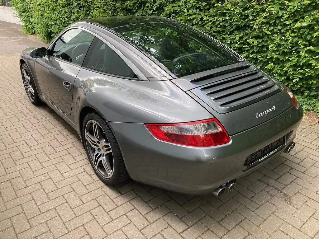 Gebraucht Porsche 997 325 PS (239 kW) 2008 Grau