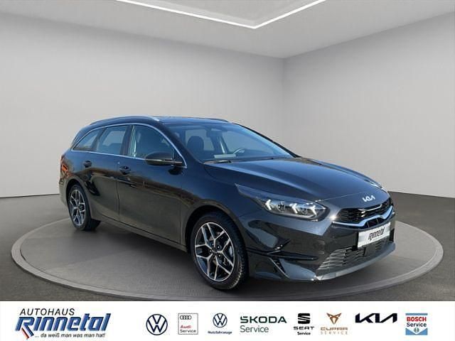 Gebraucht Kia Ceed Spirit 140 PS (102 kW) 2025 Schwarz Kleinwagen