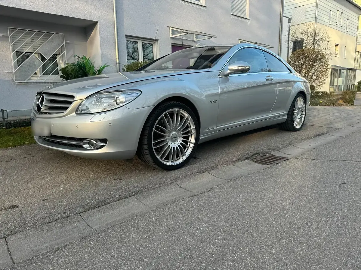 Gebraucht Mercedes CL600 518 PS (380 kW) 2007 Silber Coupé