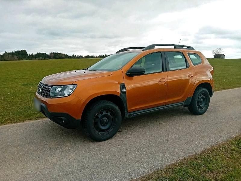 Gebraucht Dacia Duster Comfort 115 PS (84 kW) 2019 Orange SUV
