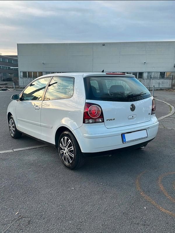 Gebraucht VW Polo 63 PS (46 kW) 2005 Kleinwagen