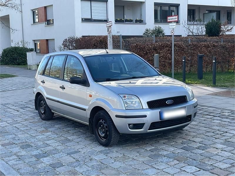 Gebraucht Ford Fusion 80 PS (58 kW) 2003 Silber Kleinwagen