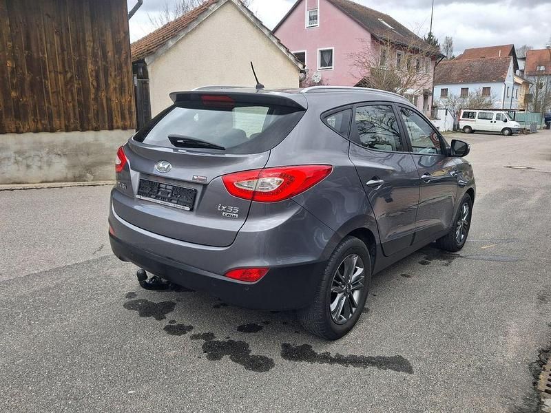 Gebraucht Hyundai ix35 116 PS (85 kW) 2014 Grau SUV
