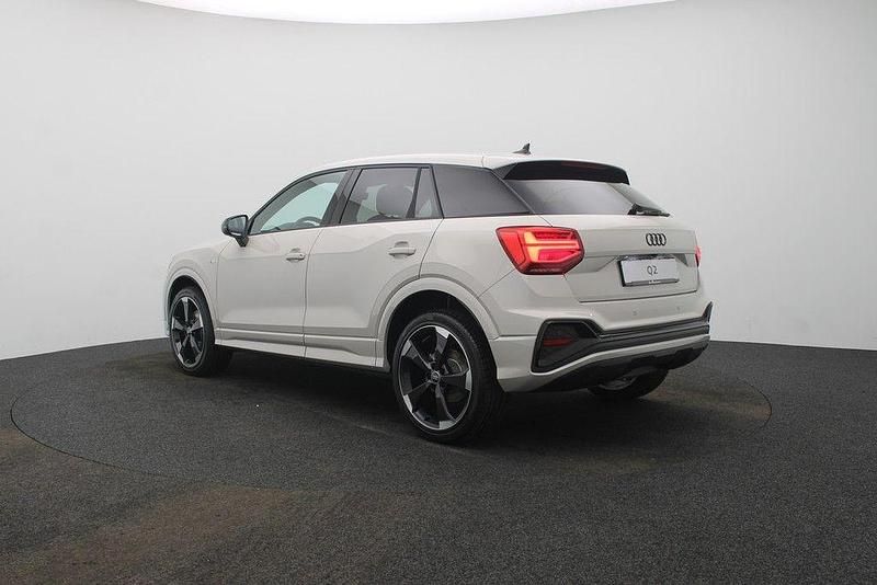 Neu Audi Q2 S-Line 150 PS (110 kW) 2025 Beige SUV