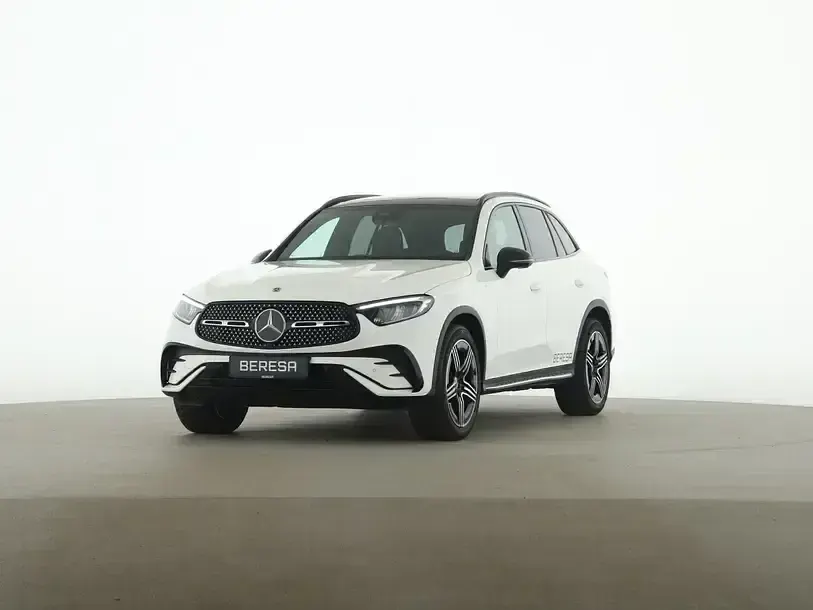 Gebraucht Mercedes GLC200 AMG 163 PS (119 kW) 2026 Unilack polarweiß SUV
