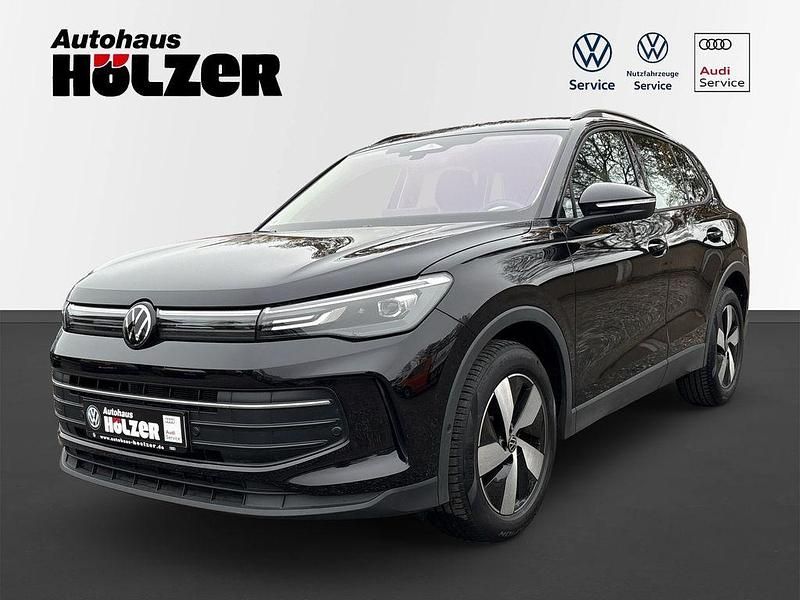Schwarz Gebraucht 2024 VW Tiguan Life SUV | 37.890 € (Teuer) - Bild 1/4
