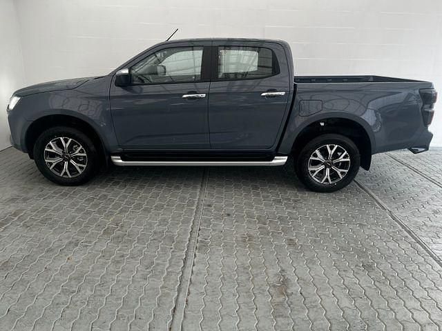Gebraucht Isuzu D-Max 163 PS (119 kW) 2024 Grau Pickup
