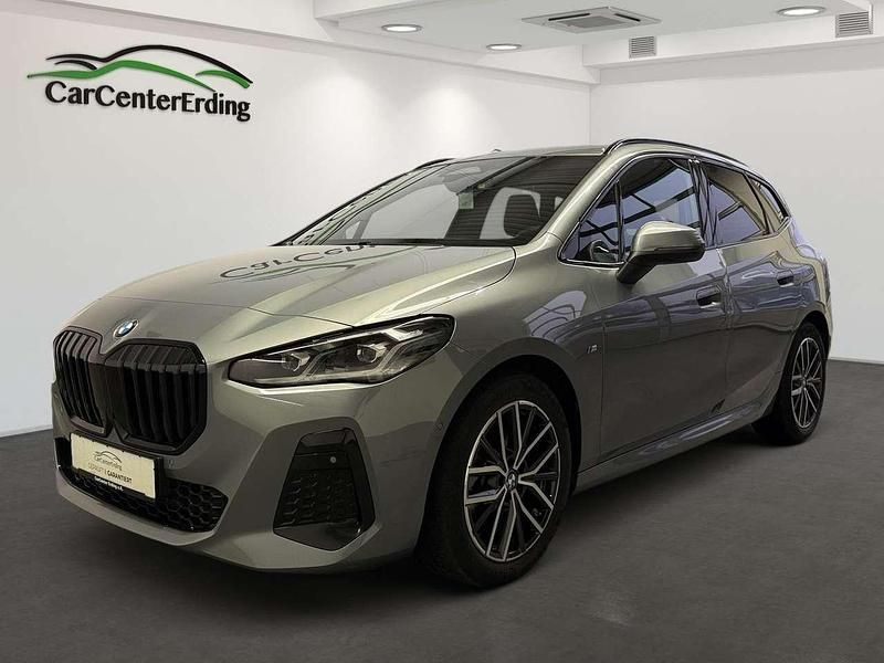 Skyscraper grau Gebraucht 2022 BMW 218 M Sport SUV | 26.990 € (Etwas zu teuer) - Bild 1/4