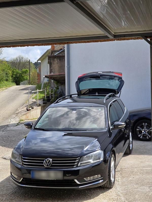 Usata VW Passat 170 CV (125 kW) 2011 Nero Station wagon
