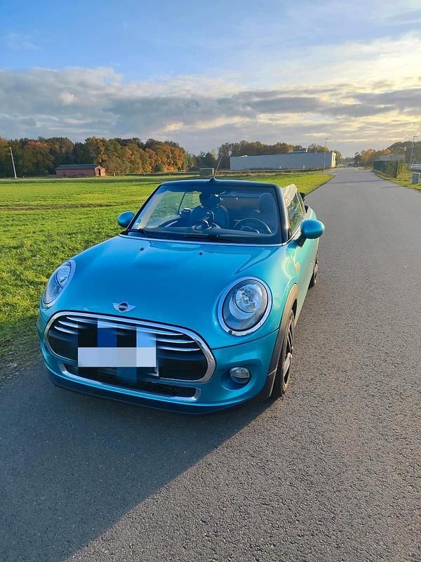 Gebraucht Mini One Cabriolet 102 PS (75 kW) 2017 Grün Cabrio